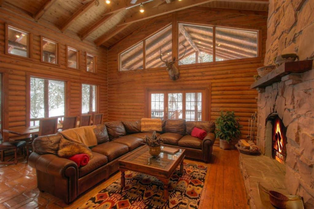 Log Cabin On The Stream Sundance, Utah المظهر الخارجي الصورة